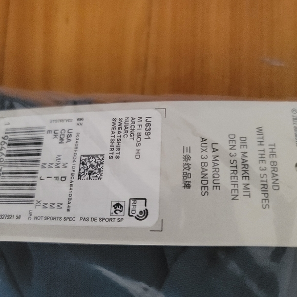 Adidas Sweatshirt. Size M - Picture 4 of 4